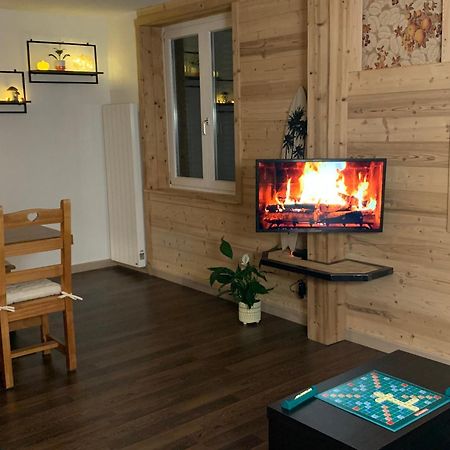 Appartement Cosy Avec Jardin Et Barbecue Жерарме Экстерьер фото